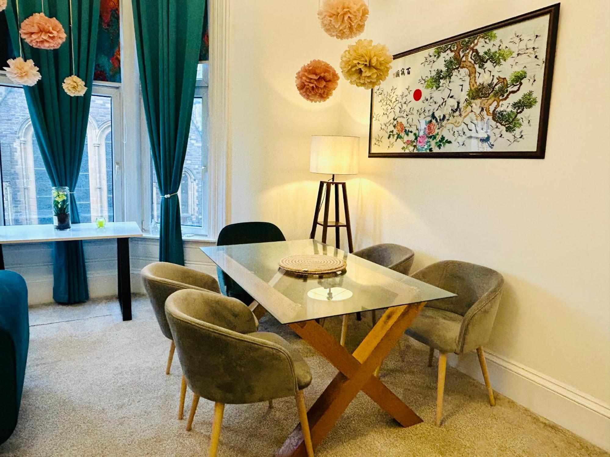 Glasgow Center/West End Apartment Bagian luar foto